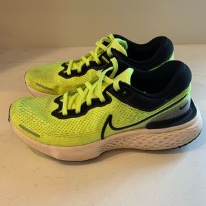 Nike ZoomX Invincible Run Flynit